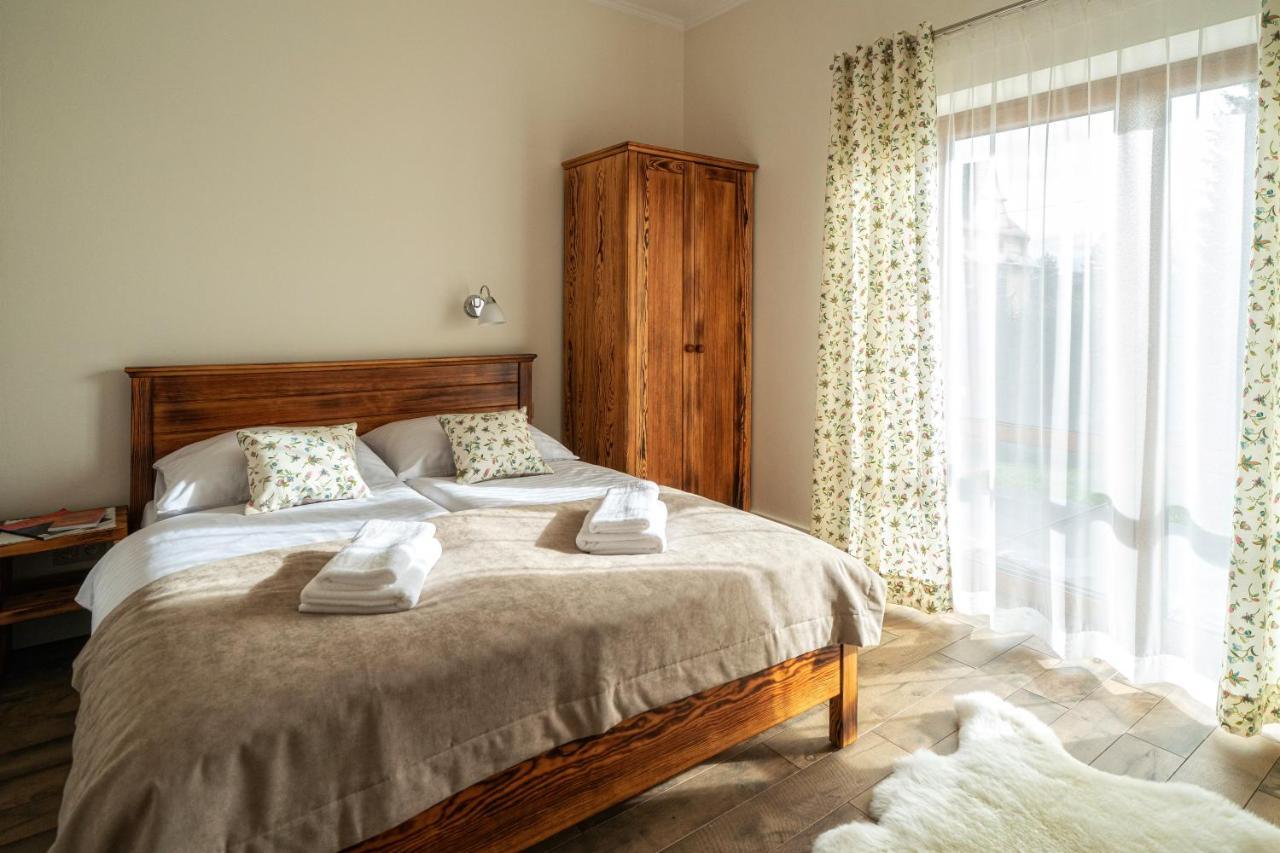 Apartamenty "Goralskie Katy" Agroturystyka Szaflary Esterno foto